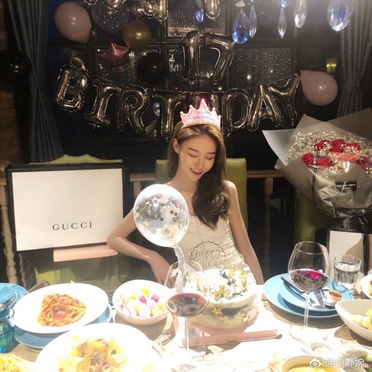 溫婉又被爆出負面新聞指她17歲輟學、自13歲開始整容和私生活混亂等輿論，讓她形象一落千丈。