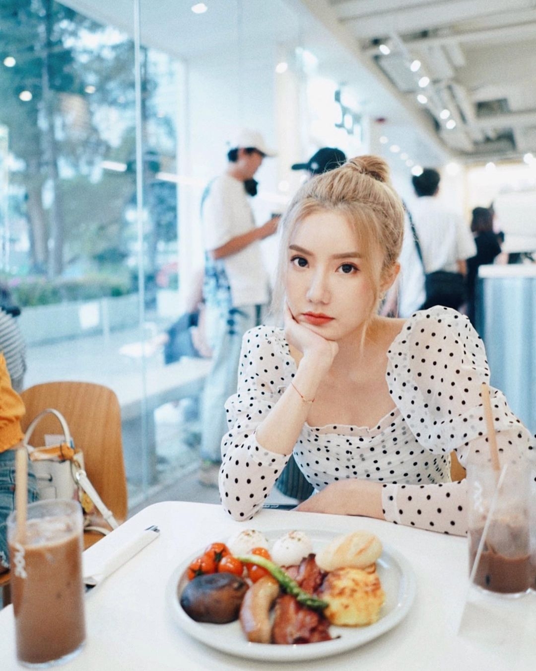 造美人Kathy張育玲ig