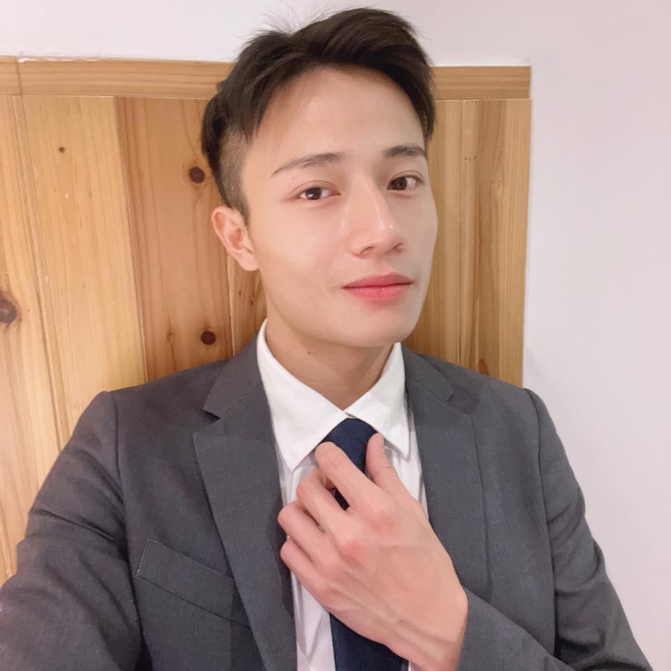 近日在台灣的樓房租盤討論區上一位台男Leon正尋找合適的租盤,他自我介紹自己家庭單純,無不良嗜好,在上市公司上班並且單身