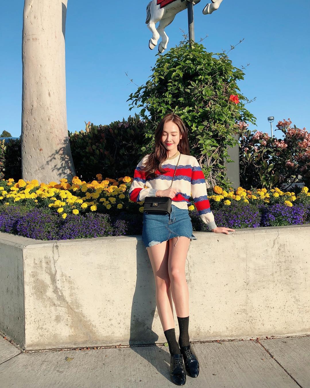 前少時成員Jessica豪曬逾30萬Chanel珍藏,每年買手袋當投資獲封「名牌手袋收割機」