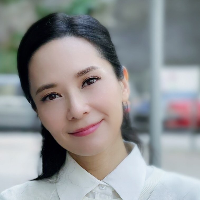 精選10位歷屆港姐高質素顏照!朱千雪妝前妝後近乎0差別,有人素顏比化妝更靚?