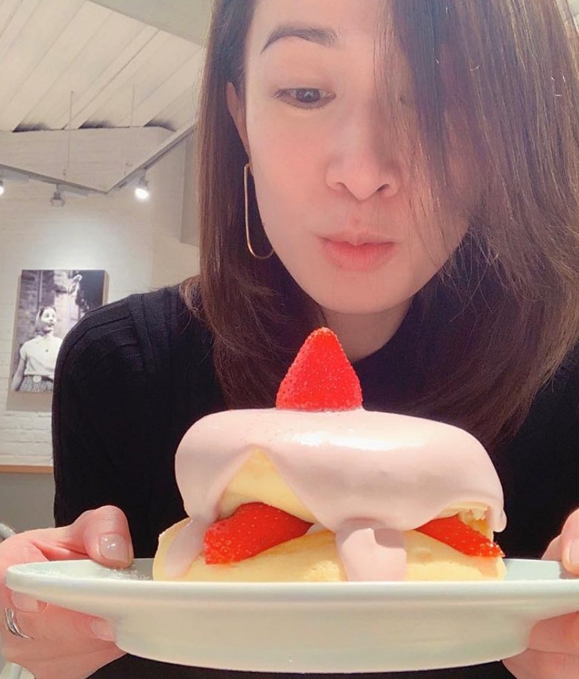 佘詩曼體重|對自己的身材管理相當嚴格,雖然她會經常甫出美食甜品照