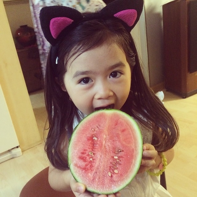 混血女孩 Breanna Youn