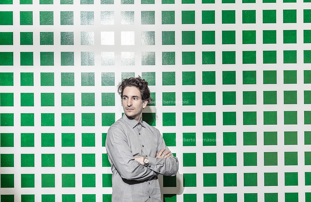 Prada型仔接班人!Lorenzo Bertelli