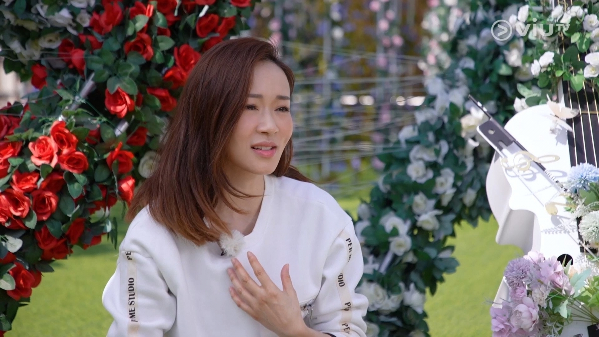 ViuTV中女唔易做｜楊思琦表示在水果店面對很大的挑戰，同時也回憶自己獨力照顧孩子的辛酸，分享了在女兒歲半