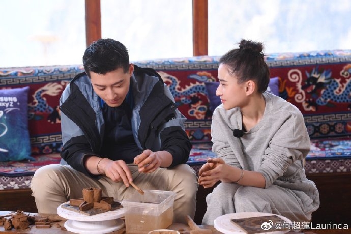 何超蓮開濾鏡超驚嚇大變臉,女神級靚樣消失嚇窒網民