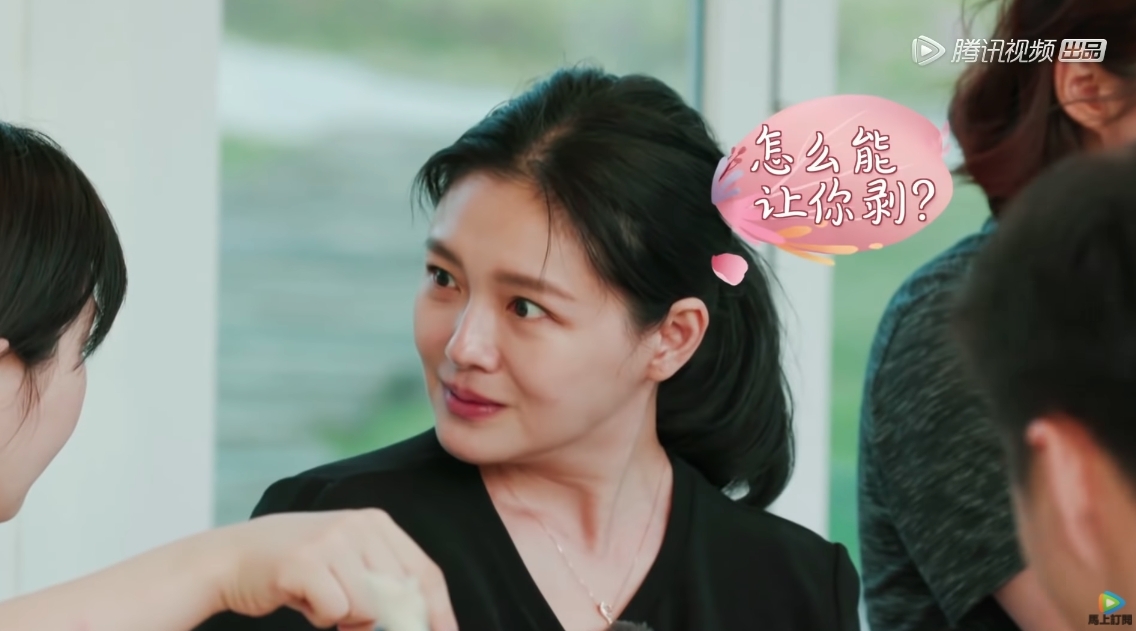 最經典的一個事例，一定是在《幸福三重奏》中被討論得沸沸揚揚的「剝蝦論」！當時福原愛邀請大S試吃自己親手煮的蝦