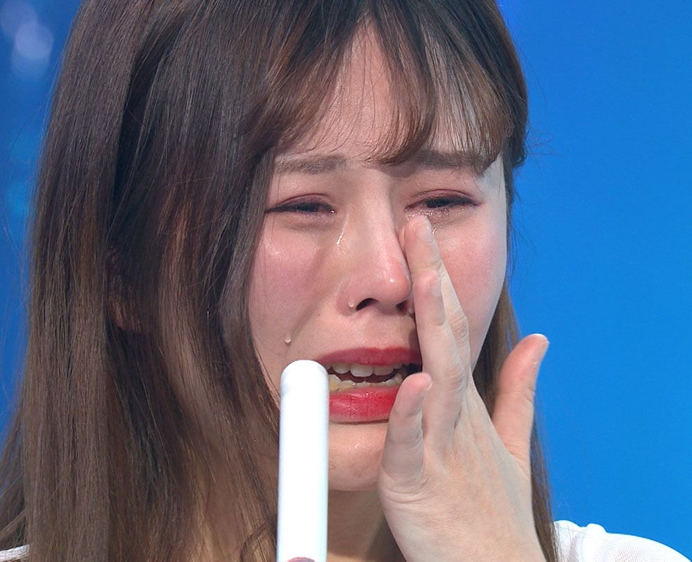 ViuTV 造美人|佳麗劉芷嬌在台上崩潰爆哭:「我真係好開心,有人話我有自信。」