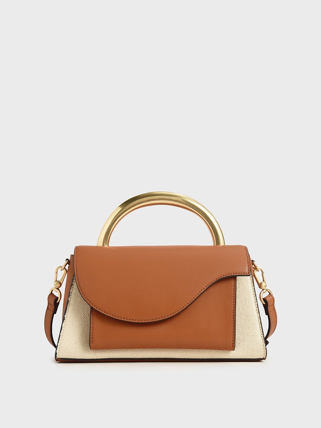 名牌快閃優惠,期間限定運費全免!手袋/服飾/美容儀低至1折