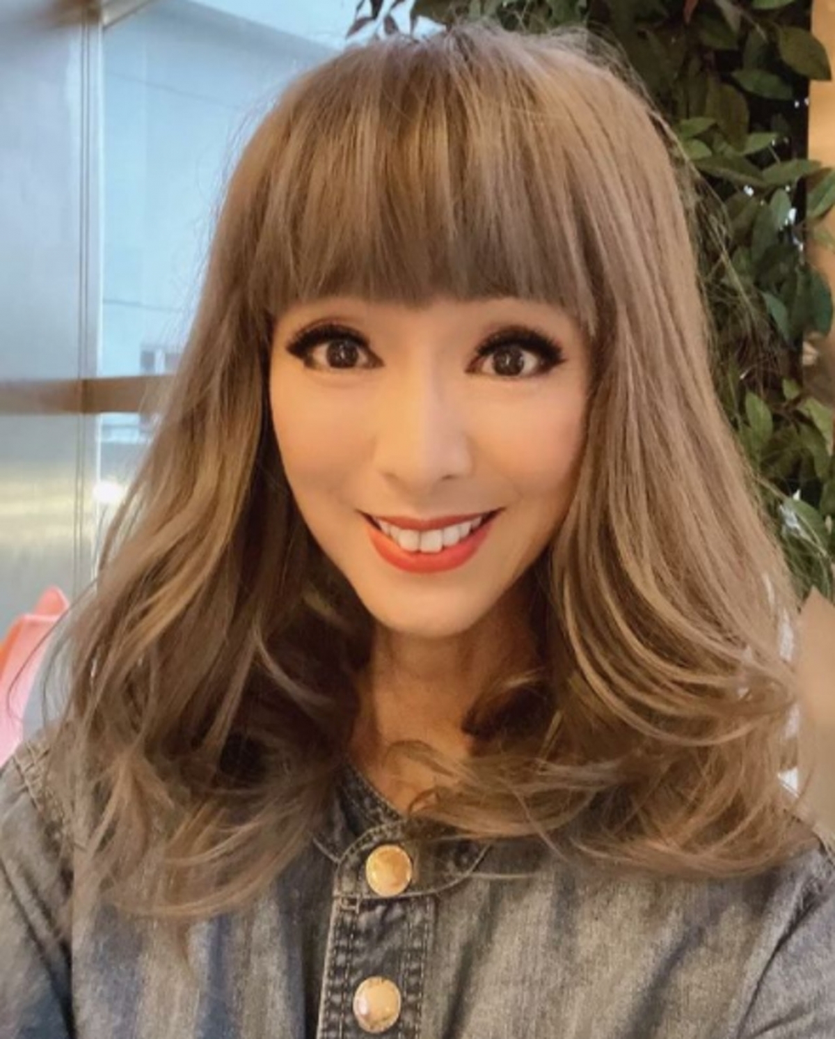 網民被米雪的fit爆身材和緊緻的肌膚驚艷到,大讚她勤力,外貌與年齡根本不成正比