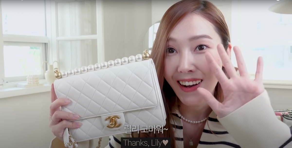 前少時成員Jessica豪曬逾30萬Chanel珍藏,每年買手袋當投資獲封「名牌手袋收割機」