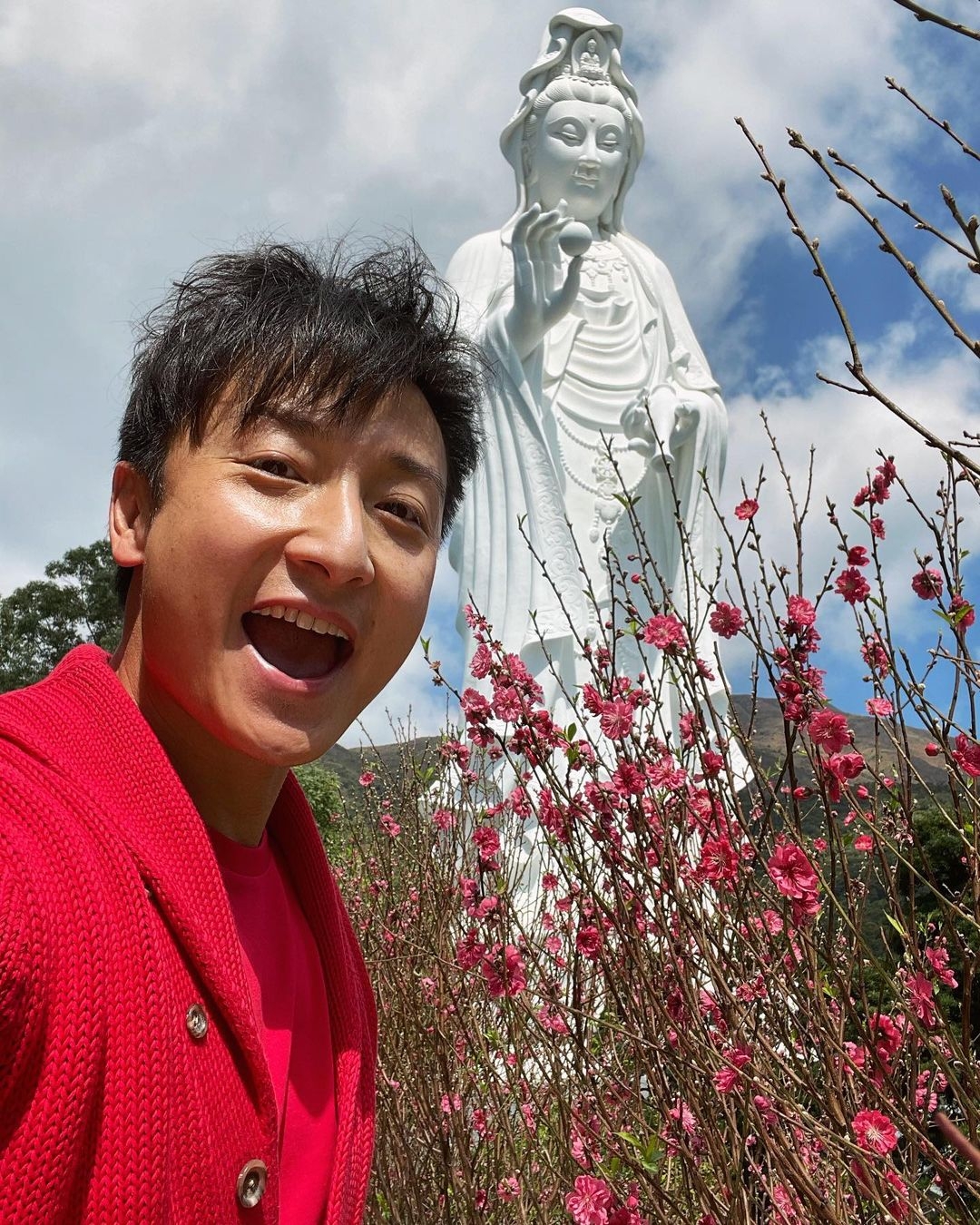 有傳王子雖然遠在台灣,不過透過社交平台和傳媒報導, 或多或少亦能接收到不少有關資訊。
