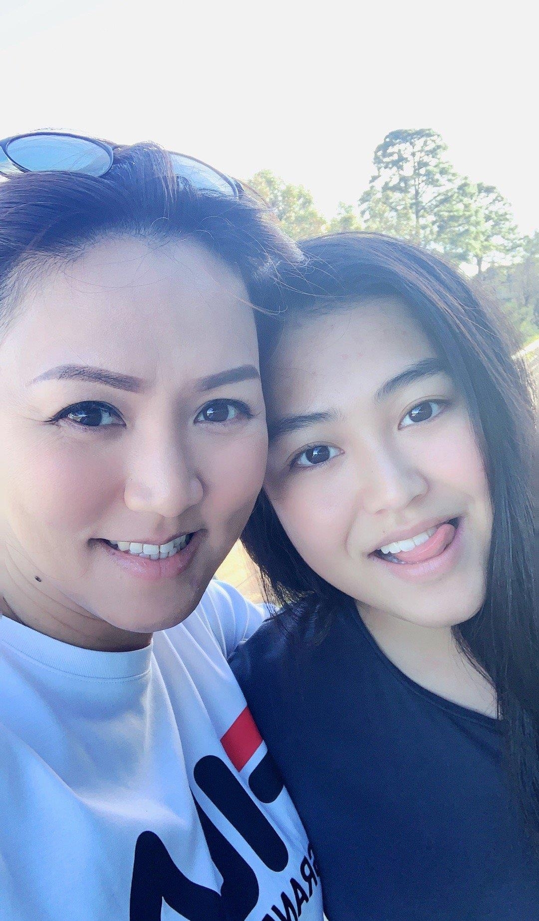 黎瑞恩的女兒現已18歲，健康的長大成人讓她滿懷安慰，自覺輕鬆許多更稱是「甩難」