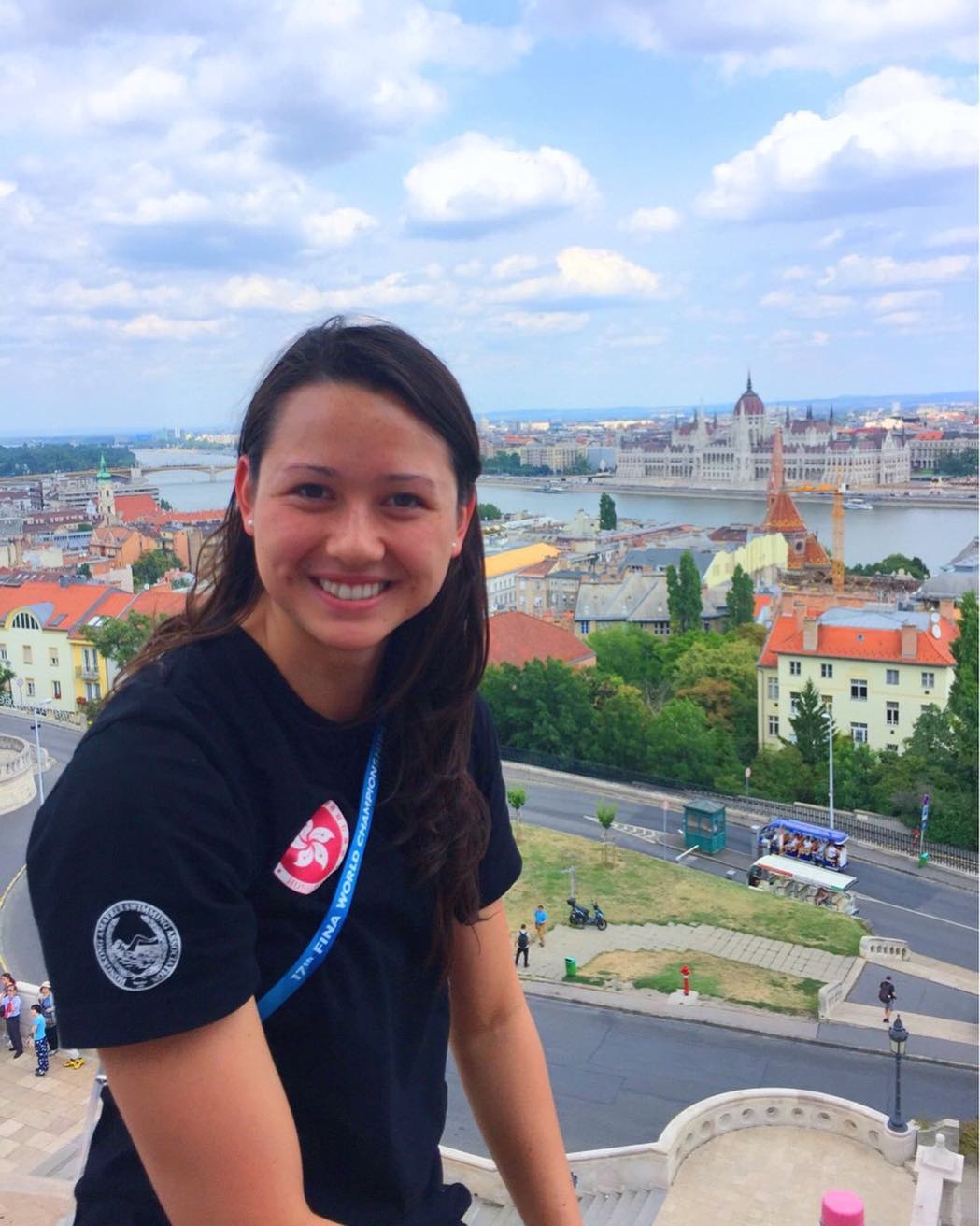 東京奧運-何詩蓓父母-男朋友-姊姊-父親母親-100米自由泳-世界排名-何詩蓓IG