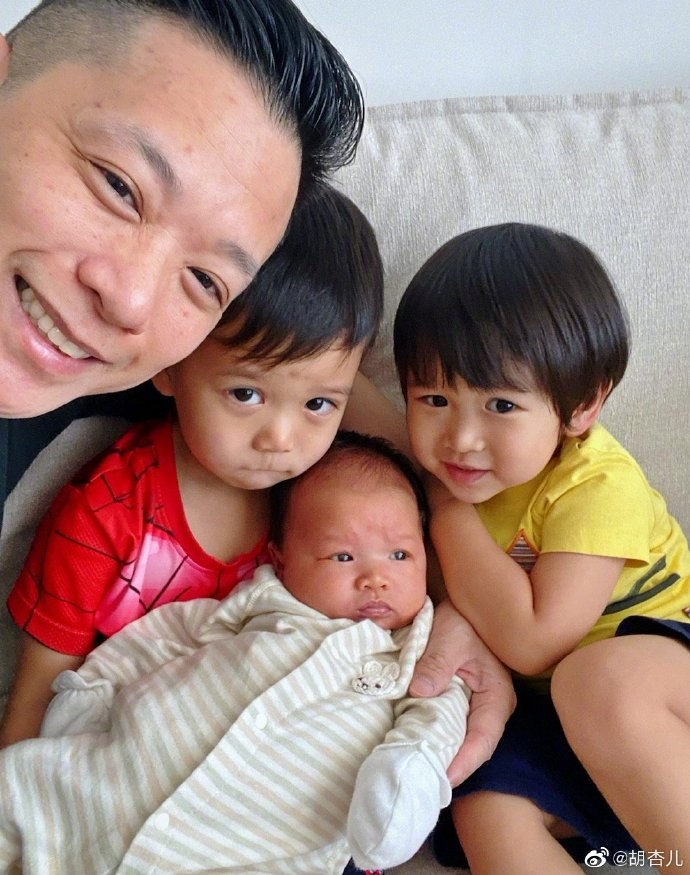傳胡杏兒因常駐內地曾令母子關係疏遠,地位不及工人?為免重蹈覆轍帶二仔北上開工