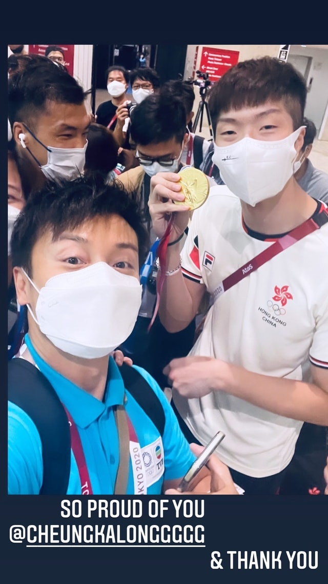 港隊劍神張家朗奪金當日,方力申亦有即時前往花劍場地祝賀,
