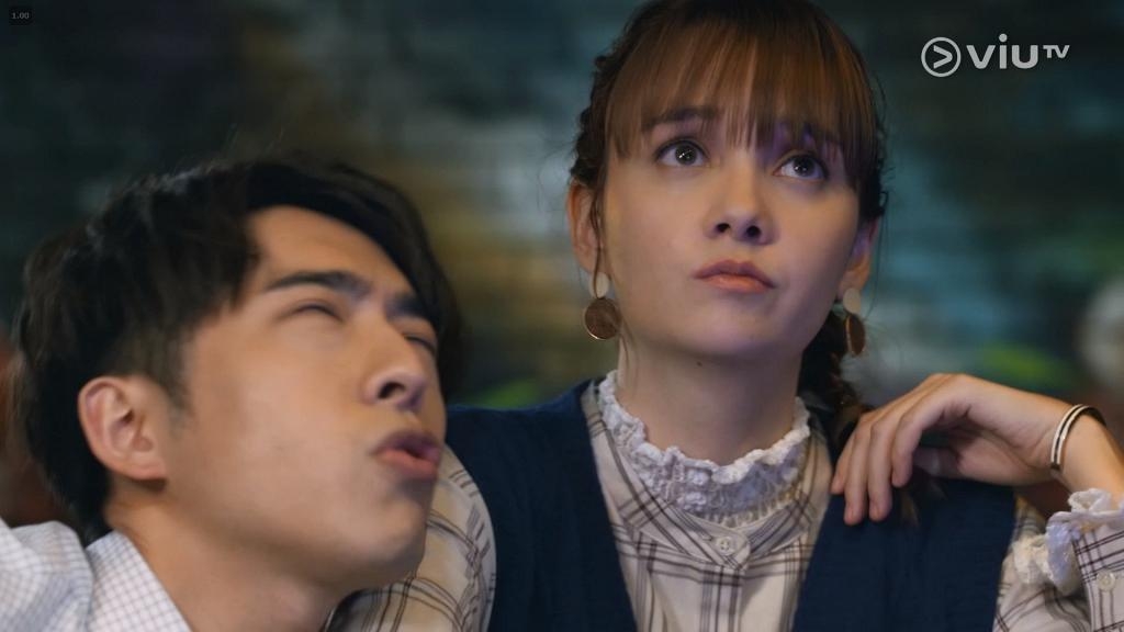 ViuTV《大叔的愛》爆紅,劇中飾演田一雄(呂爵安 Edan飾)青梅竹馬好友的「方梓芊」(徐㴓喬 Asha Cuthbert飾)