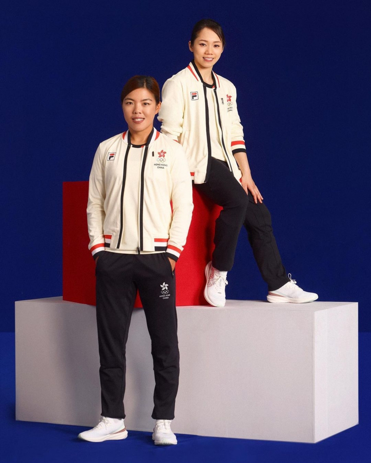 今年港隊就有 FILA 服裝品牌作為合作夥伴,隊服以象牙白色和黑色的主調,設計簡約清爽