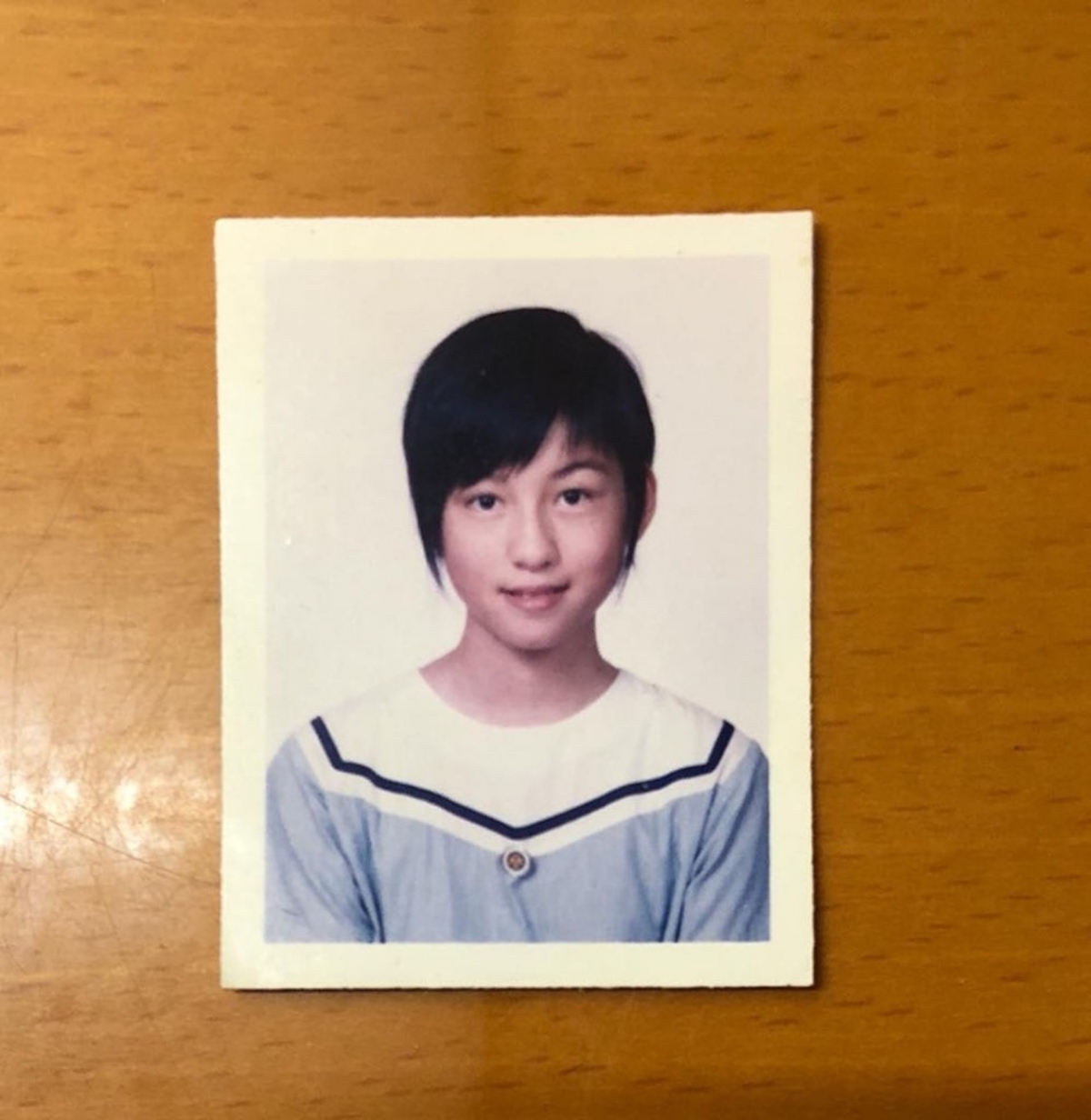 陳嘉倩葵青區名校聖公會林護紀念中學,在 2009 年 A-Level 以 1A2B 佳績升讀香港中文大學英文系