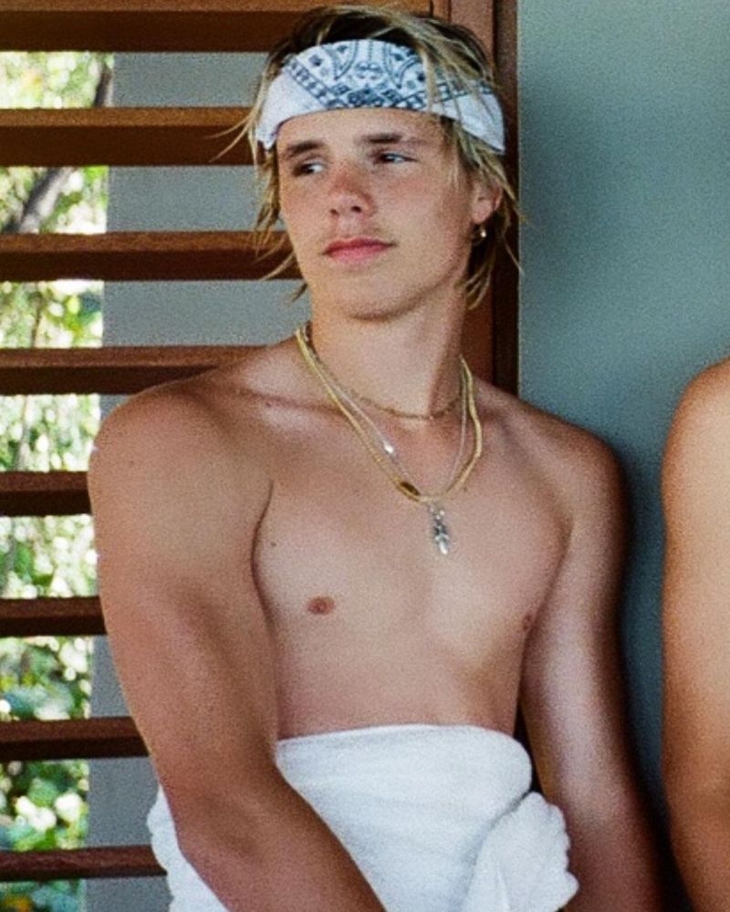 碧咸David Beckham細仔 Cruz Beckham 似乎比兩位哥哥都還要帥得多