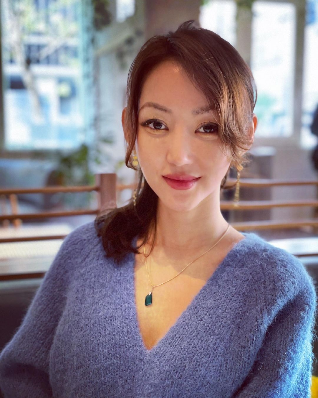 北韓-脫北者|力撐朴研美,認為五官沒有變很多,質疑只是化妝技巧不同了