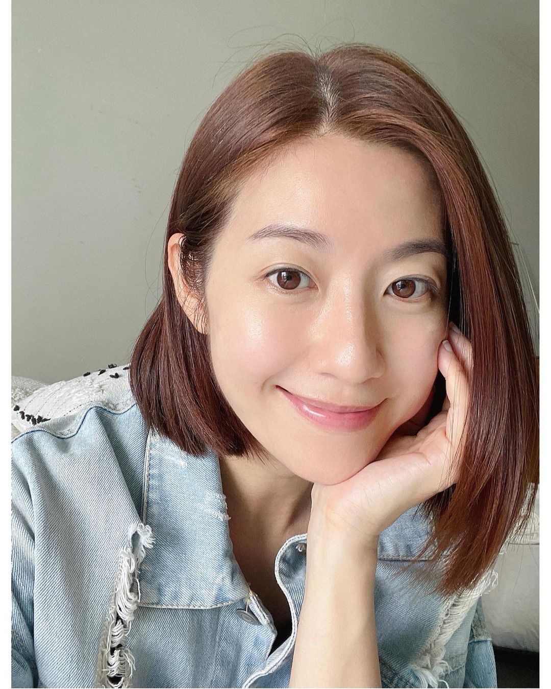 陳自瑤讚老公王浩信「演技好,要向佢學習」,網民:Yoyo講嘢有骨
