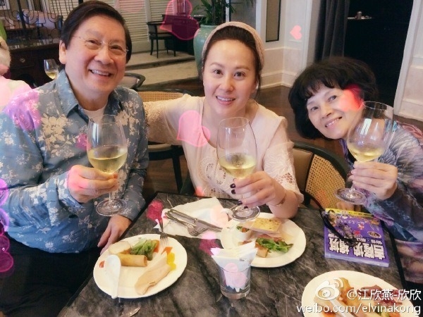 江欣燕曾透露自己腦海中的想法:「我唔應該喺度嘥時間,唔想再喺度對住前夫」最後留下:「我三日後會搬走,希望你唔好阻止我」的一句就讓22年情告終。