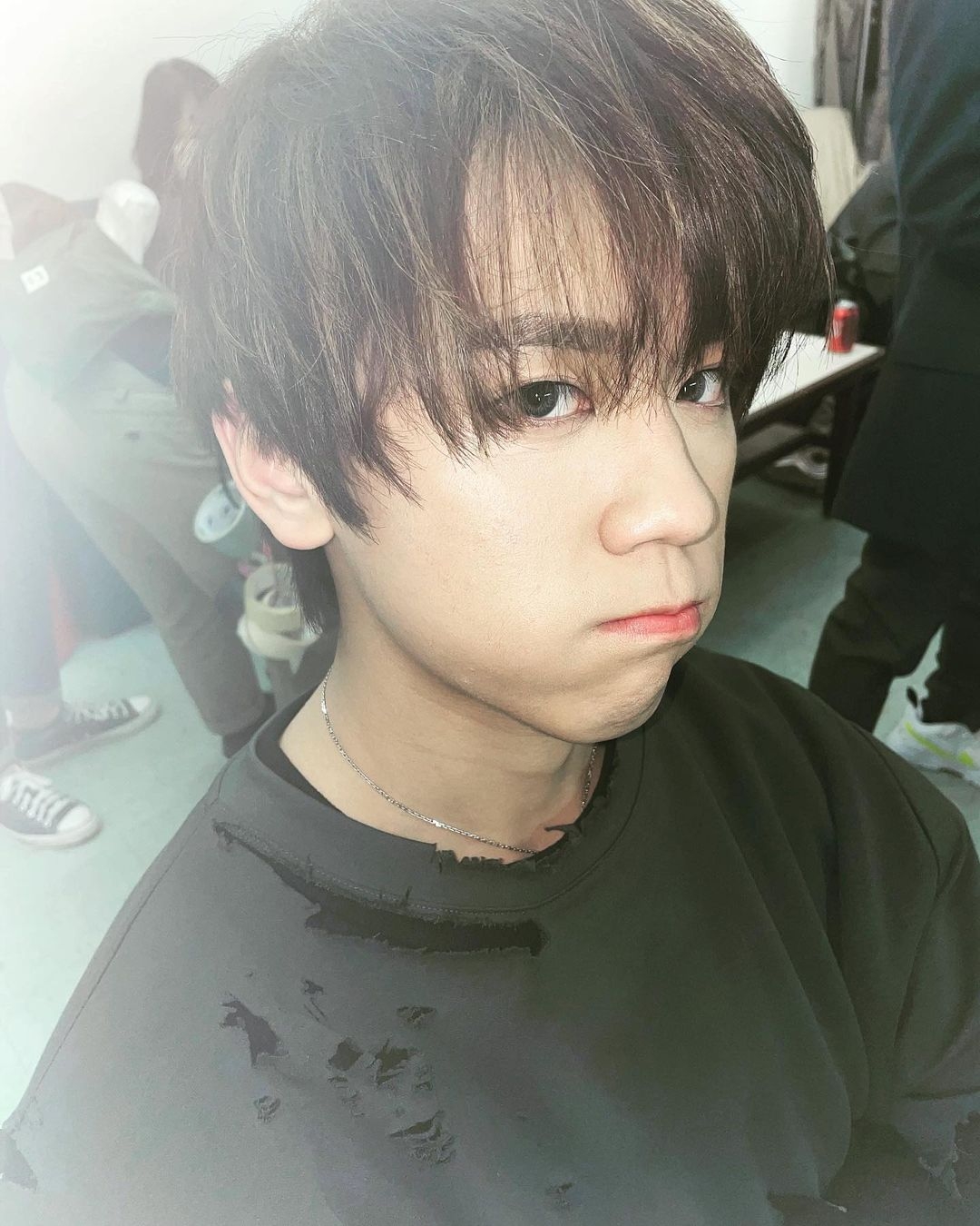 姜濤突宣布做老竇!曬2歲妹妹唱歌片報喜「我有女兒了」,網民:搶完人地老婆搶埋個女