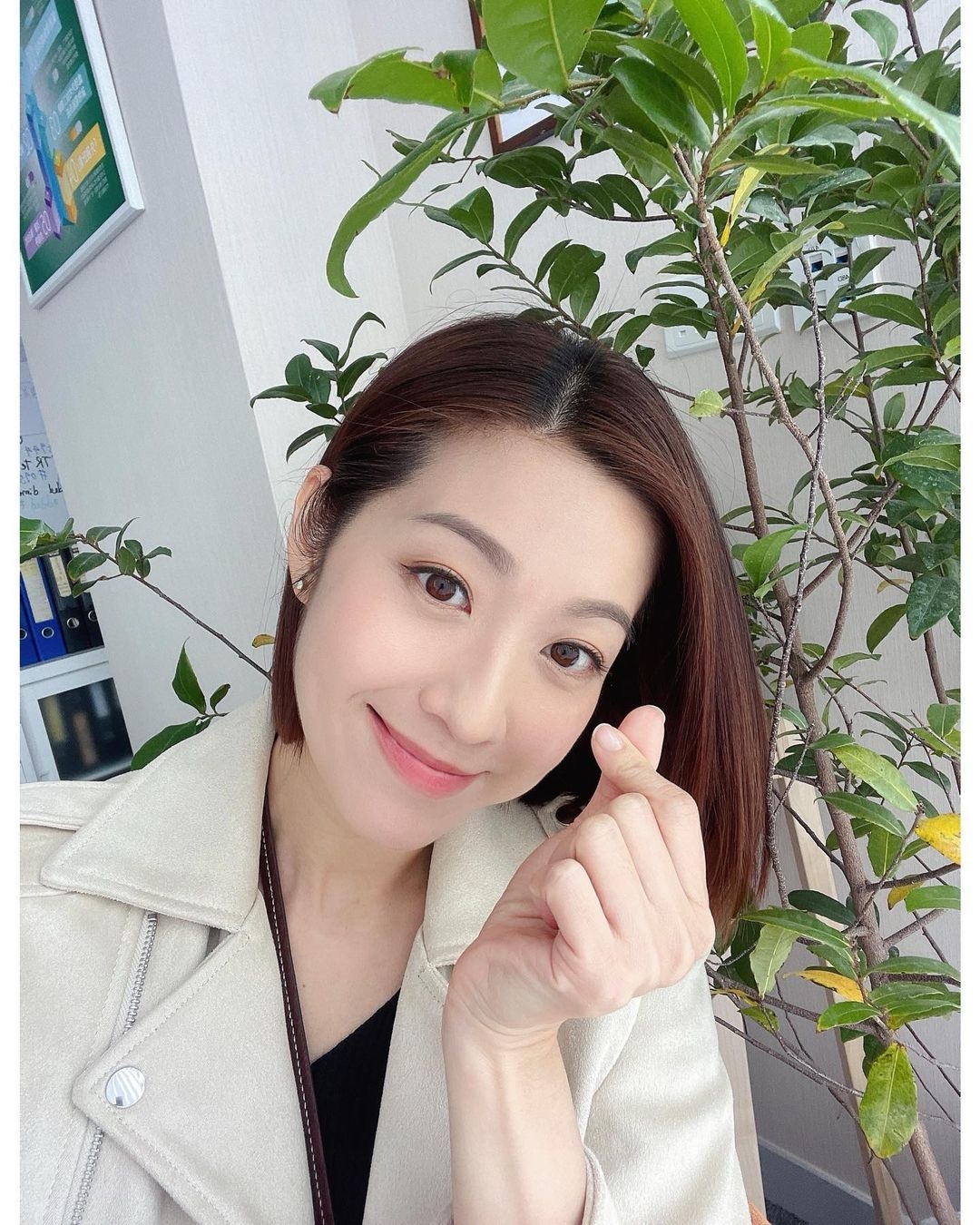 陳自瑤玩二選一,寧「月入1千萬,但唔開心」,自認Dry到裂開:依家生活幾好