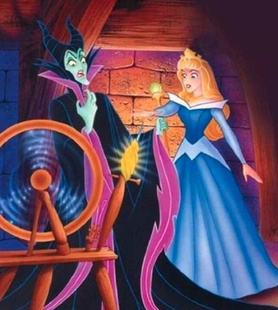 選了餵白雪公主毒蘋果的繼母的你,黏男友指數有80%!你在戀愛中容易迷失自己