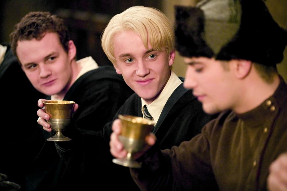 有漂染過頭髮的朋友想必一定能感受到 Tom Felton 的痛苦,特別是當時還只是小孩子的他,甚至更一度對染髮產生陰影和恐懼