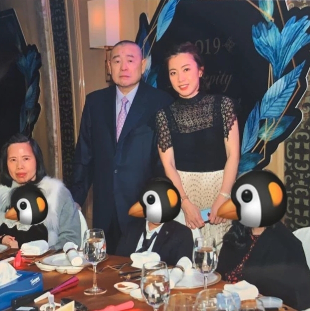 劉鑾雄曾表示呂麗君與甘比的分別就是,一個太愛錢,一個卻重感情。