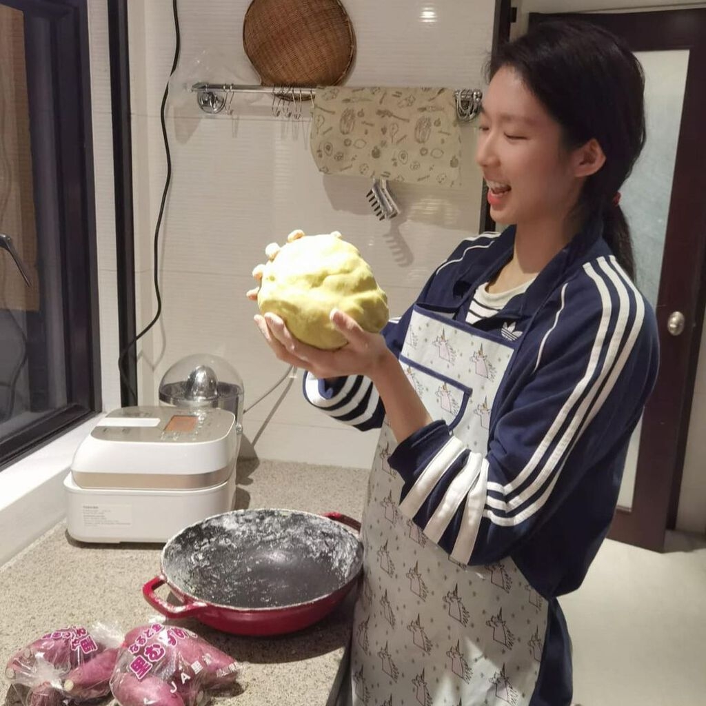 江旻憓成為素食者全因2017 年練習熱身時左膝十字韌帶(ACL)斷裂,未能出戰世界錦標賽