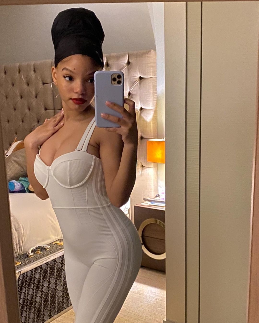 小美人魚Halle Bailey 的個人 IG喜歡分享各種不同的造型