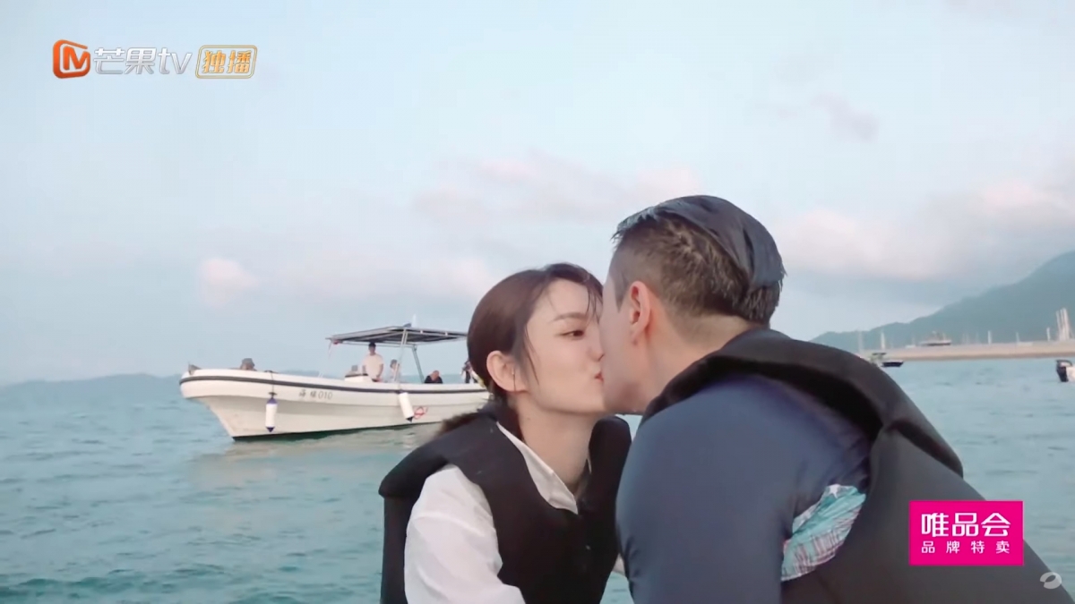 【妻子的浪漫旅行】張馨月大爆林峯「要人幫手剪指甲」兼爛玩,講「你放心」代表夜番屋企?