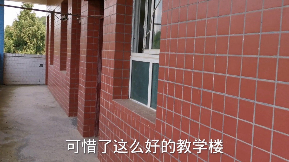 古天樂內地捐建「希望小學」成廢墟,只用5、6年就被丟空網民大嘆可惜,原因係?