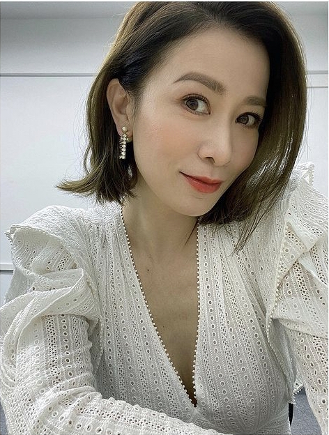 佘詩曼亦再在IG上貼文
