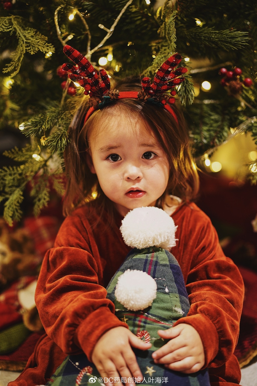 她指自己在出發前曾經詢問女兒 Doris 想要弟弟還是妹妹,而 Doris 的答案也讓葉海洋下定決心決定第二胎也將為女孩。