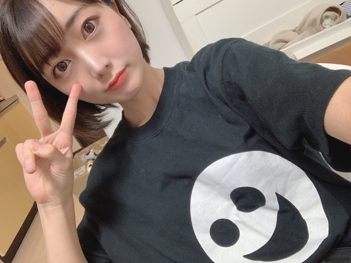 雛野まほ自小的夢想就是當偶像，青春熱血的她勇敢追夢