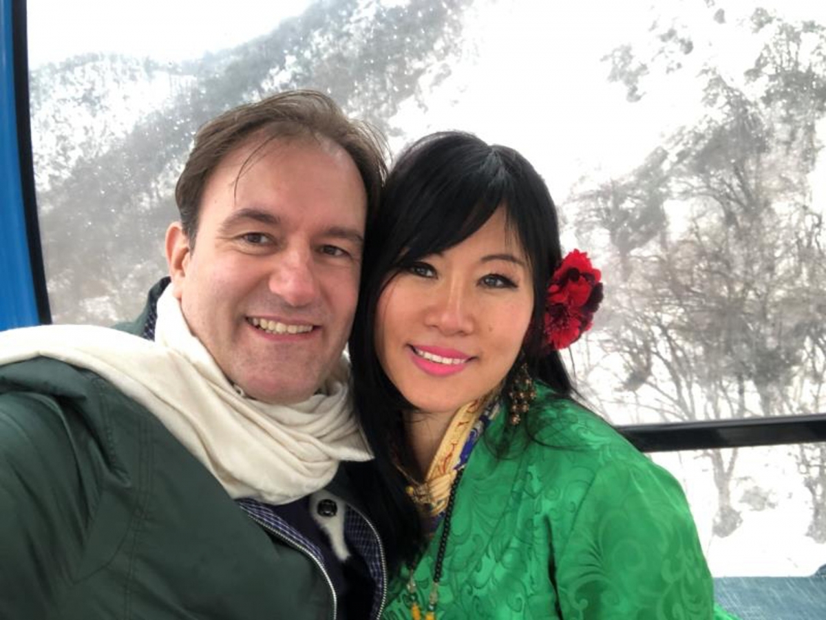 七仙羽師傅老公七師傅非常受到外國人歡迎,有很多外國人追求他