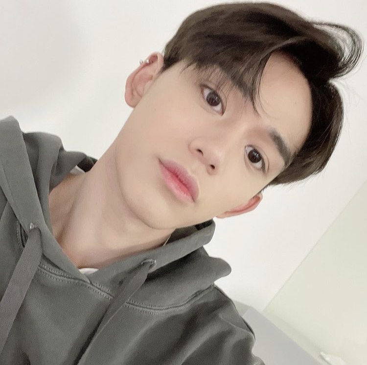 指控Lucas的渣男行為