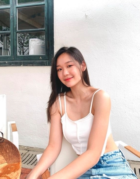 香港小姐12強葉靖儀原來是位年輕的廣告女王兼KOL,未知她其後的表現會否為她爭取三甲的位置呢?