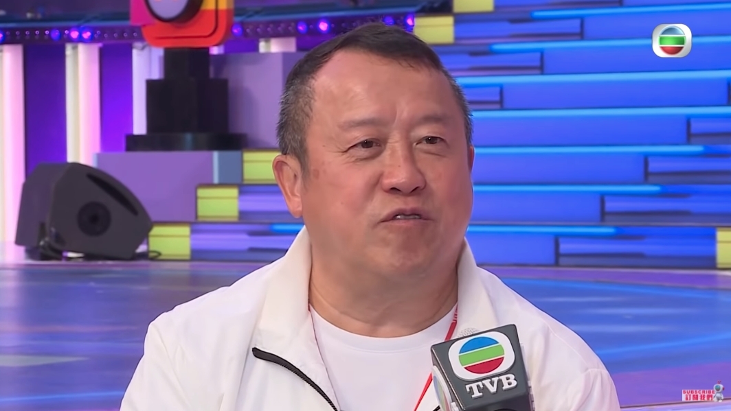 不過網民對於由岑珈其飾演的陳百強、由曾志偉飾演的羅文