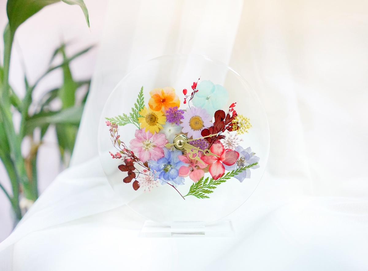 文青好去處 少女風diy押花工作坊 自製透明感花瓣時鐘 首飾盒 座枱鏡 Girlstyle 女生日常 文青好去處 少女風diy押花工作坊 自製透明感花瓣時鐘 首飾盒 座枱鏡 Girlstyle 女生日常