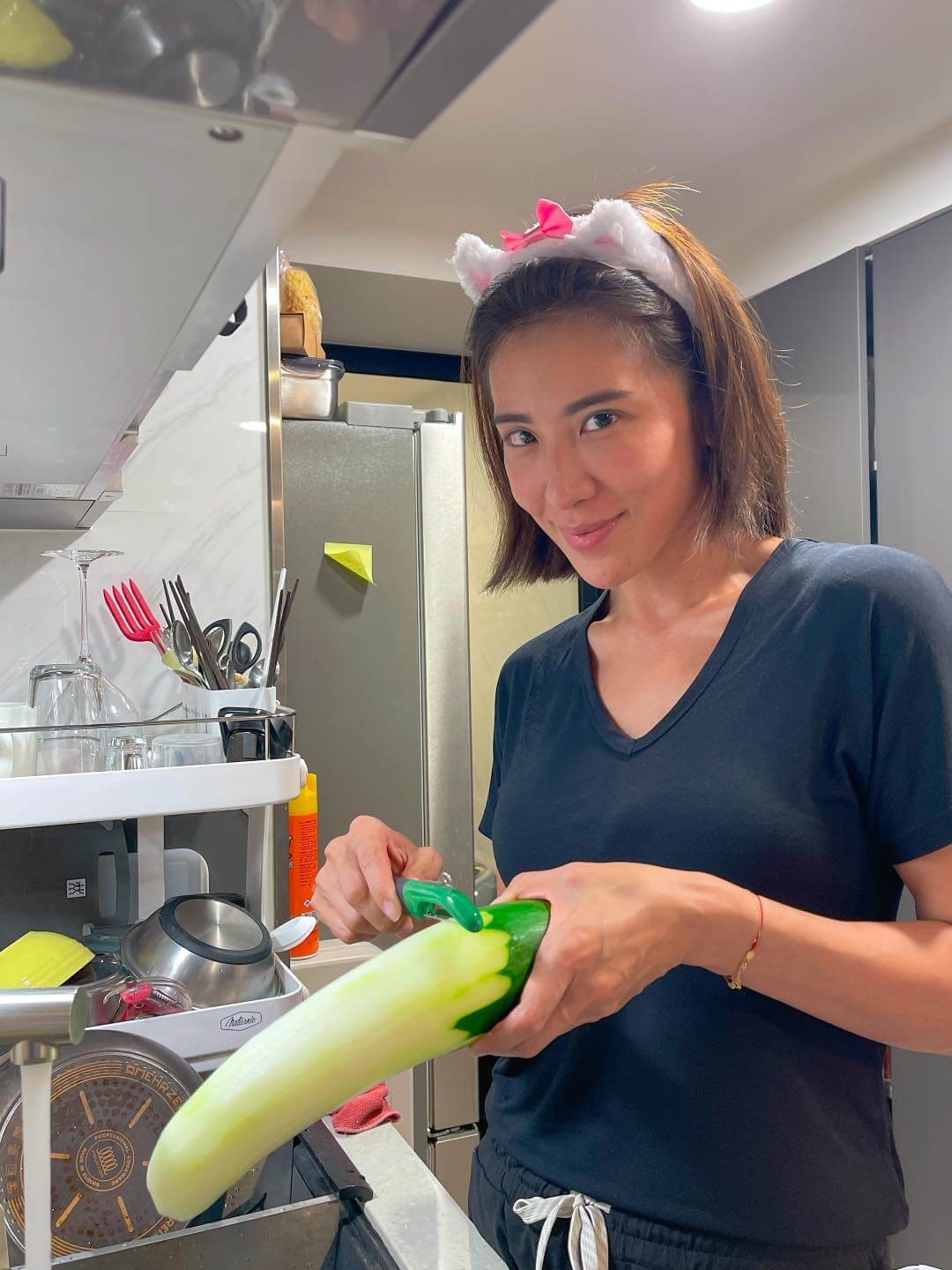 胡小禎李進良離婚Alison稱小禎與知名歌手李聖傑曖昧的緋聞,兩人當時被爆出一起共度情人節
