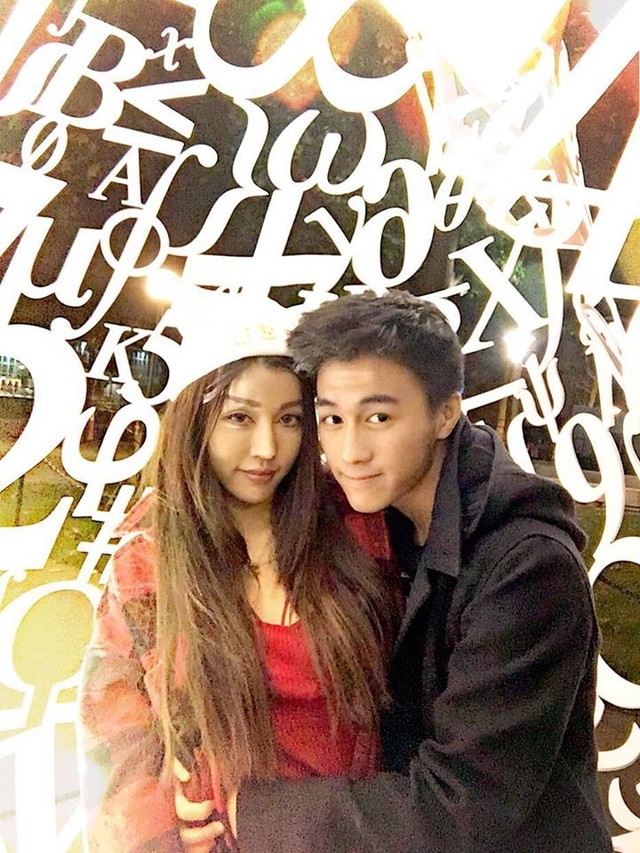 何猷君與 Yumi 的戀情維持了約一年就分手，有指當時兩人試過一起看房子