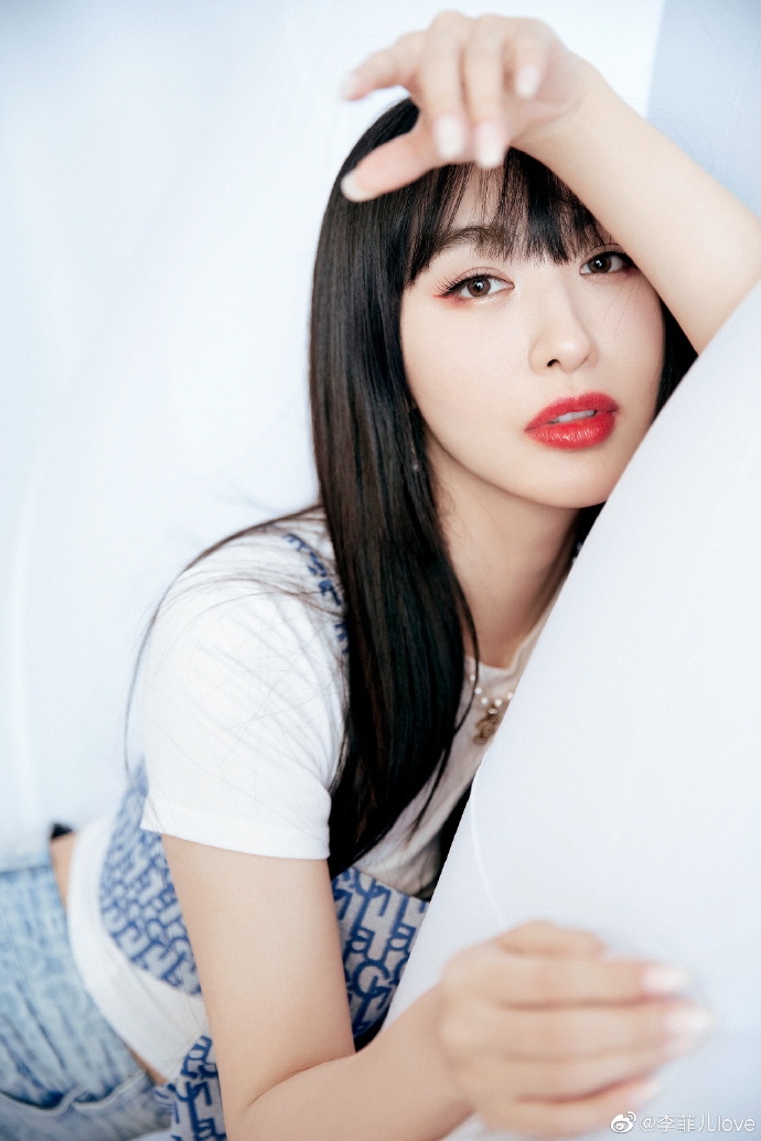 Angelababy因為黃曉明前女友李菲兒當年的一席話而背上「小三」之名