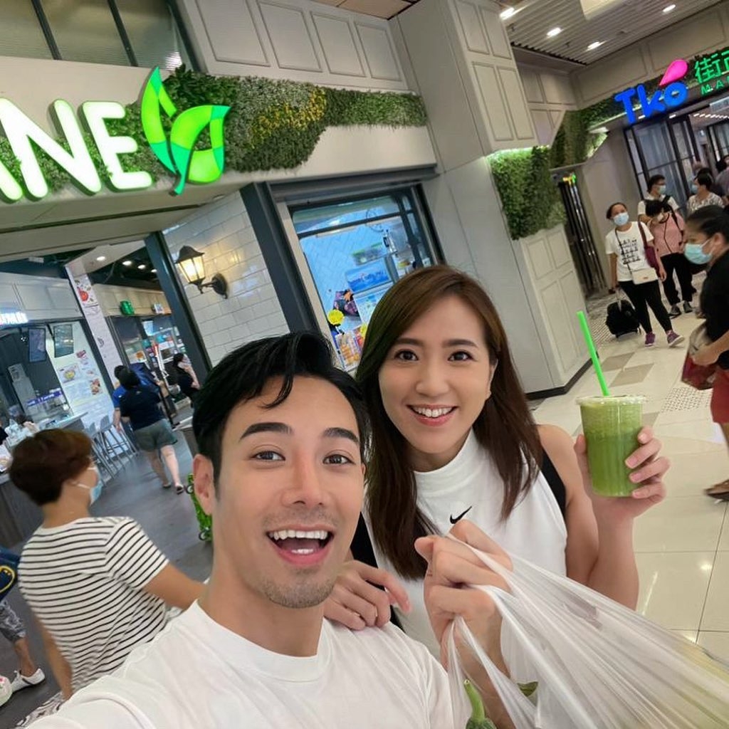 而一直以來,Cathy 明顯對雞檔太子爺 Catry 較有好感,他們更曾經到 Catry 的雞檔約會, Cathy 不但沒有嫌棄安排,而且更相當樂在其中,被大讚 gfable!