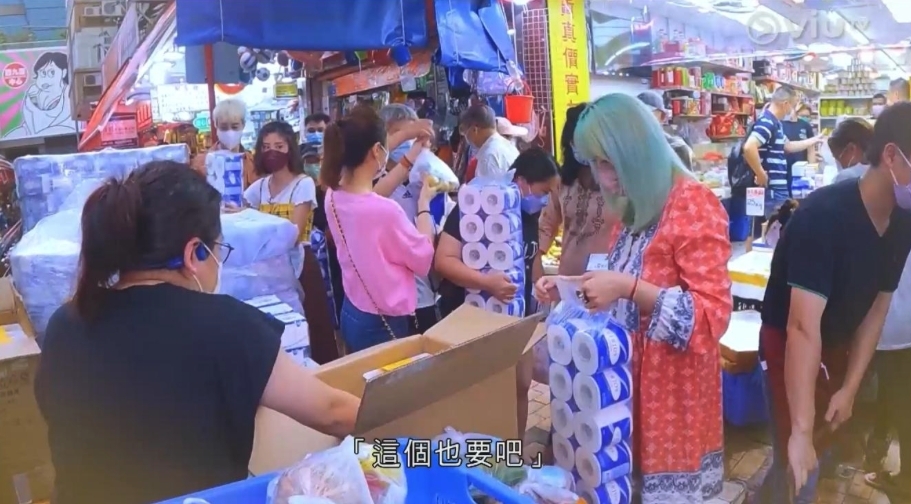 杜如風決定以後不買衫改為買手袋,用完再捐出