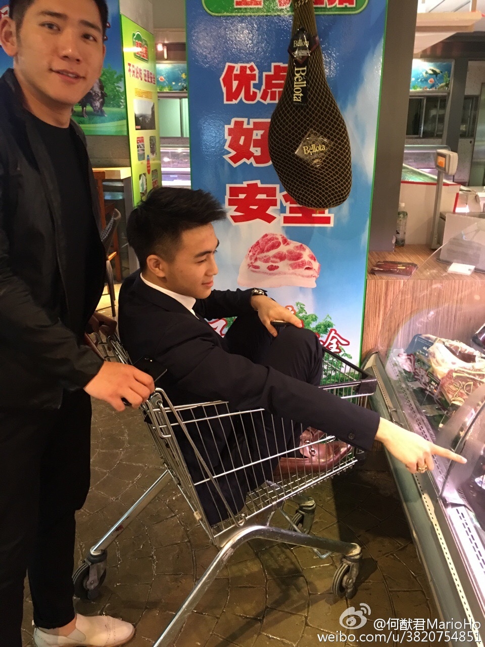 何猷君失控與對手「互罵廢物」!斯文乖乖仔形象一舖清袋